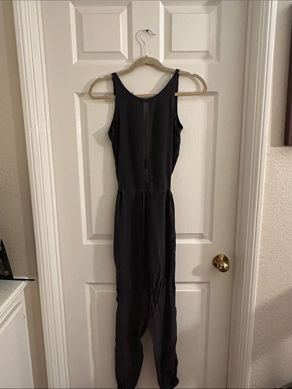 Women’s silk Sleeveless gray/Black Jumpsuit pull string